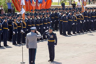 «Русские витязи» в оренбургском небе
